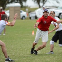 UltiPhotos USAU 2012 Club Champs 20121027_120337 KWL_3175 (ZF-5576-92676-1-001) - Kevin Leclaire